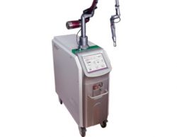 Máy laser trị nám SenQ